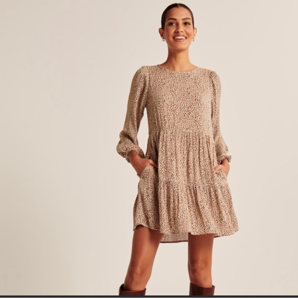 Abercrombie & Fitch Trapeze Mini Dress (NWT)